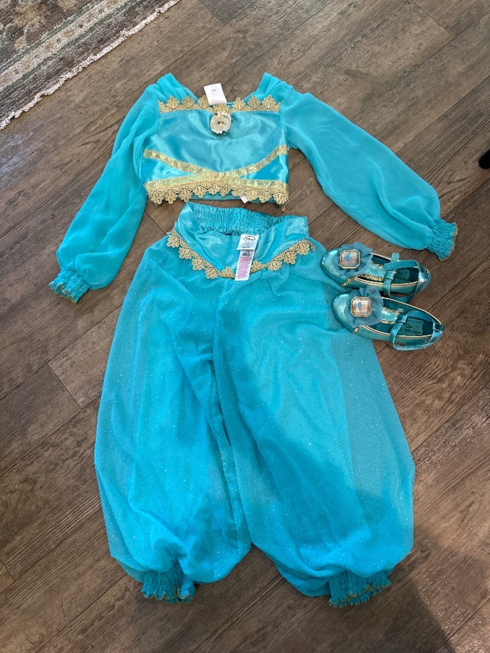 Disney Jasmine Costume girls size 5/6
